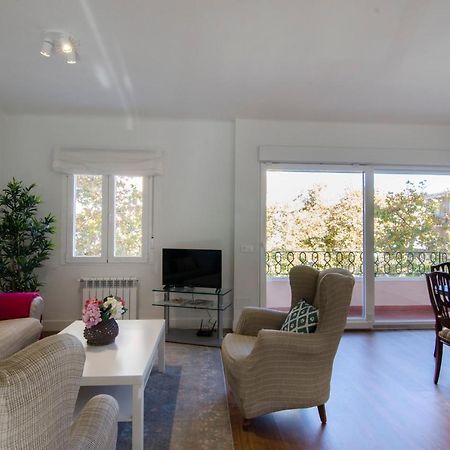 2 Bedrooms 2 Bathrooms Furnished - Bernabeu - Business Area With Terrace - Minty Stay Madrid Kültér fotó