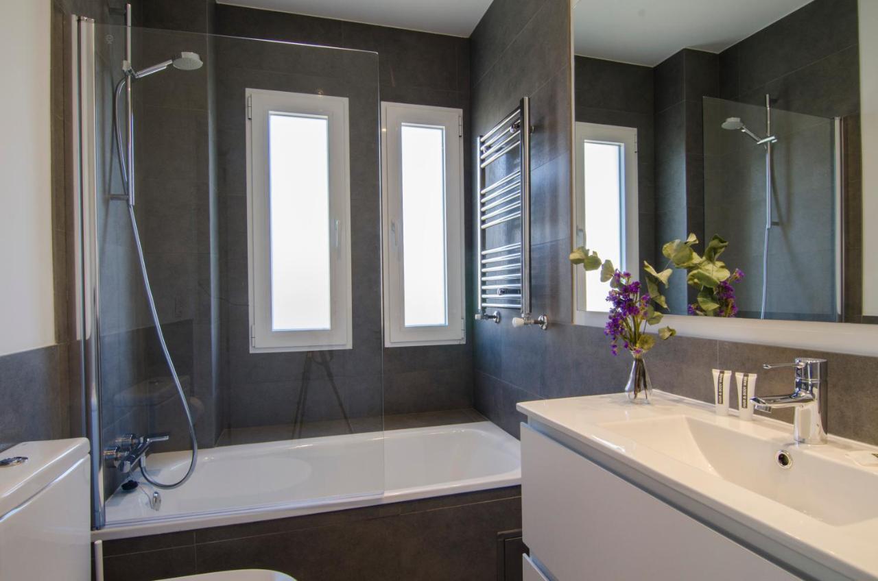 2 Bedrooms 2 Bathrooms Furnished - Bernabeu - Business Area With Terrace - Minty Stay Madrid Kültér fotó