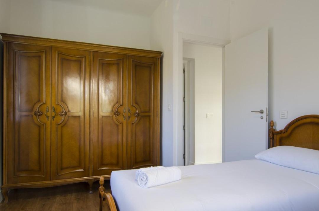 2 Bedrooms 2 Bathrooms Furnished - Bernabeu - Business Area With Terrace - Minty Stay Madrid Kültér fotó